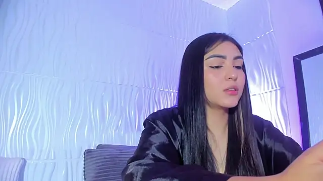 Snapshot of Abby__colins chatting on 7, 11, 2025 Abby colins online show from 7, 11, 2025