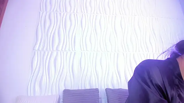 Snapshot of Abby__colins chatting on 29, 10, 2025 Abby colins online show from 29, 10, 2025