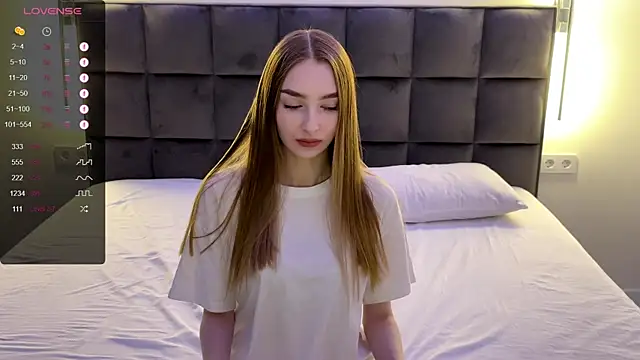 Snapshot of NotElis chatting on 9, 3, 2025 NotElis online show from 9, 3, 2025