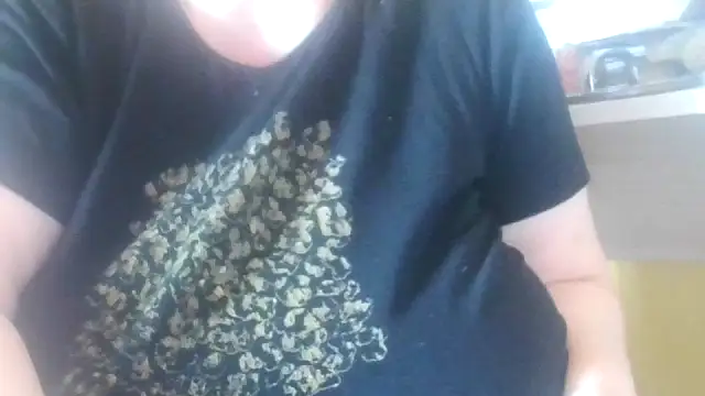 Nataliesbestjuggs online show from 2, 8, 2026