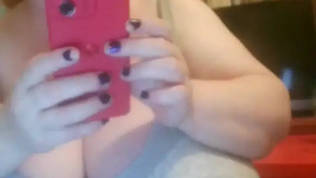 Nataliesbestjuggs online show from 3, 7, 2026