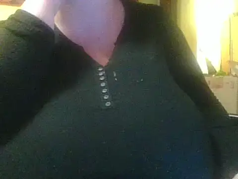 Nataliesbestjuggs online show from 6, 12, 2024