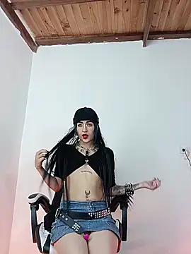 sarah benjjaminn online show from 26, 9, 2025