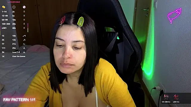 AnnaQueen online show from 27, 3, 2026