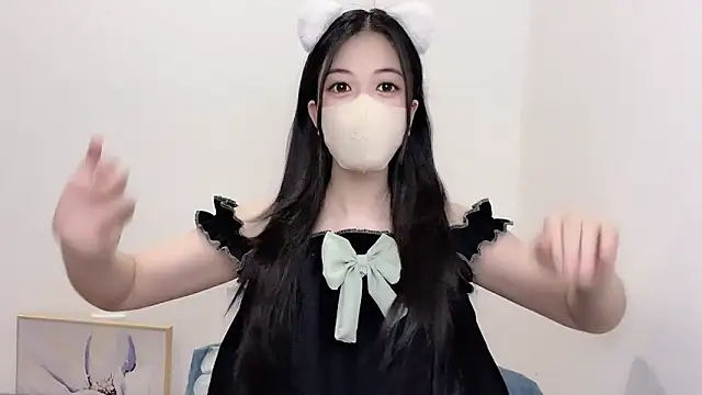 Snapshot of koneko- chatting on 2, 3, 2025 koneko- online show from 2, 3, 2025