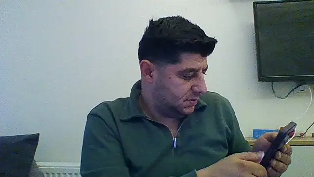 erkekkkadam online show from 24, 2, 2026