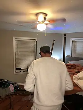 Snapshot of MnM4ever chatting on 10, 11, 2025 MnM4ever online show from 10, 11, 2025