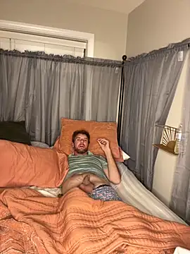 Snapshot of MnM4ever chatting on 26, 11, 2025 MnM4ever online show from 26, 11, 2025