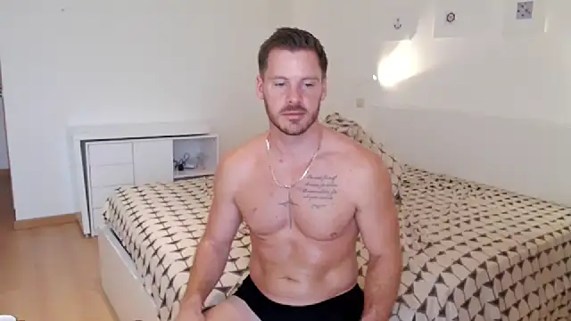 SexyandMarried1 online show from 9, 3, 2025