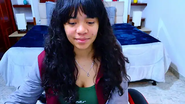 laureentt  online show from 22, 11, 2025