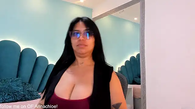 sharlott18 online show from 17, 12, 2025