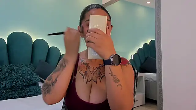 sharlott18 online show from 18, 3, 2026