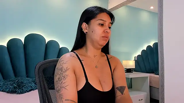 sharlott18 online show from 26, 11, 2025