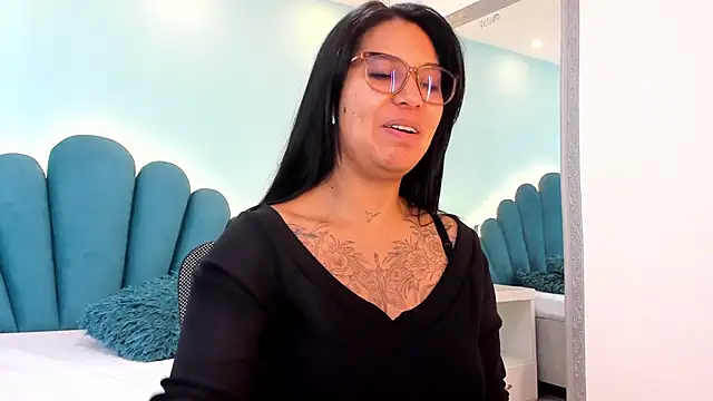 sharlott18 online show from 17, 1, 2026