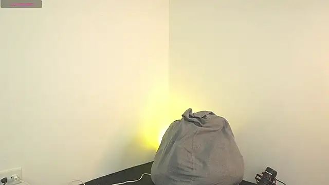 Markbrown online show from 8, 4, 2026