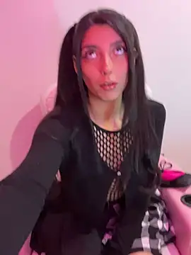 Felicia smok3 online show from 31, 5, 2026