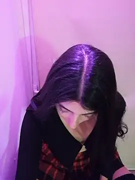 Felicia smok3 online show from 3, 12, 2024