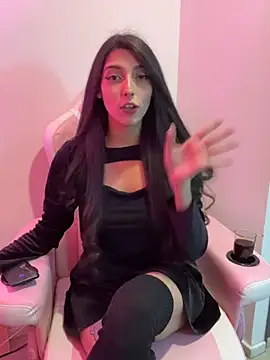 Felicia smok3 online show from 19, 5, 2026