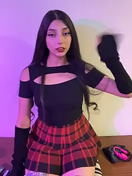 Felicia smok3 online show from 11, 2, 2026