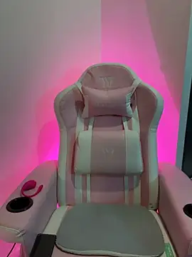 Felicia smok3 online show from 24, 4, 2026