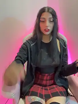 Felicia smok3 online show from 4, 5, 2026