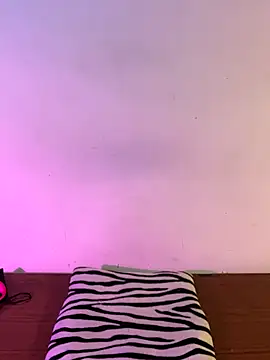 Felicia smok3 online show from 13, 10, 2025