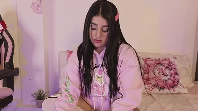  Linoshka 1 online show from 18, 12, 2025