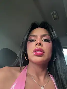 HOT LADY 777 online show from 7, 3, 2025