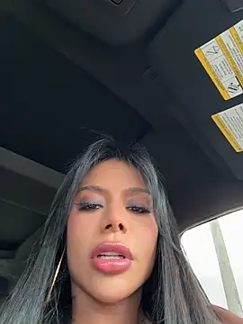 Snapshot of HOT_LADY_777 chatting on 10, 5, 2026 HOT LADY 777 online show from 10, 5, 2026