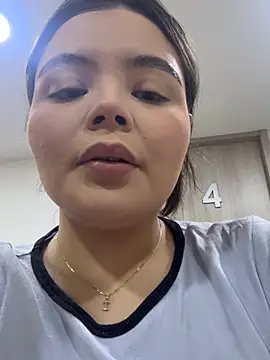 IsabellaAllen online show from 5, 4, 2026