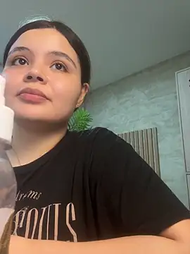 IsabellaAllen online show from 11, 4, 2026