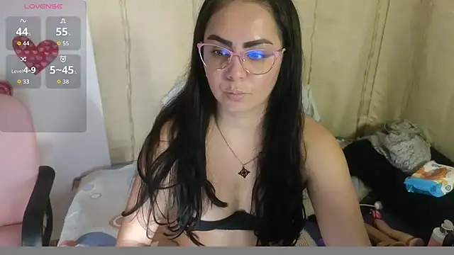lovely trix online show from 20, 3, 2026