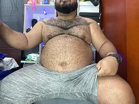 Latino bigcock online show from 7, 2, 2025