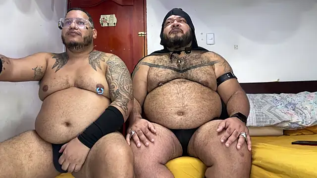 Latino bigcock online show from 23, 10, 2025