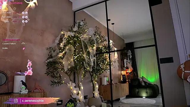 Serene Sophiex online show from 17, 10, 2025