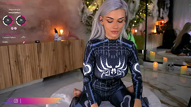 Serene Sophiex online show from 31, 10, 2025