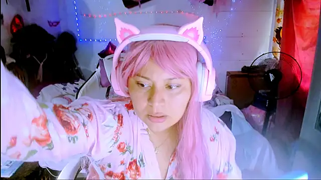 SofiaOlivares online show from 25, 11, 2025