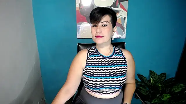 Snapshot of Sunny_rayz_ chatting on 12, 6, 2026 Sunny rayz online show from 12, 6, 2026