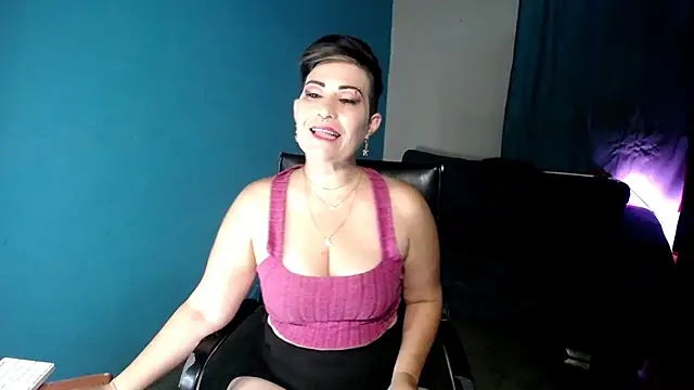 Snapshot of Sunny_rayz_ chatting on 30, 6, 2026 Sunny rayz online show from 30, 6, 2026