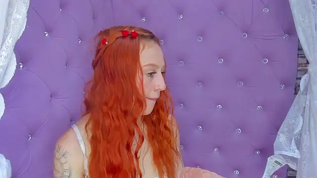 Snapshot of HornySlut69_ chatting on 21, 3, 2025 HornySlut69 online show from 21, 3, 2025