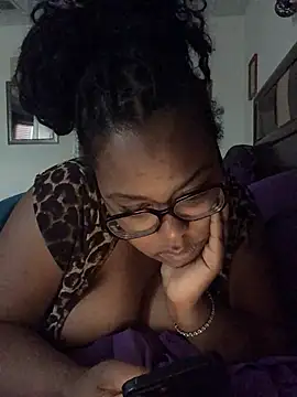 SweetHoneyBunz online show from 12, 1, 2026