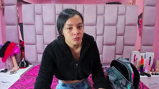 Snapshot of Bich_Anal_ chatting on 25, 2, 2025 Bich Anal online show from 25, 2, 2025