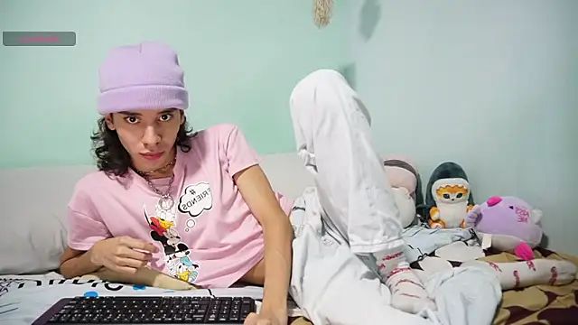 Snapshot of imcoltonalvin chatting on 29, 1, 2025 imcoltonalvin online show from 29, 1, 2025