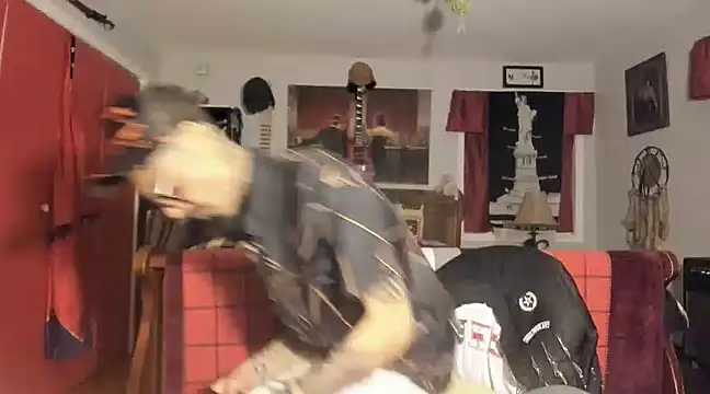 RoosterWabbit online show from 26, 2, 2025