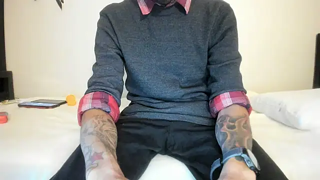 RoosterWabbit online show from 4, 10, 2025