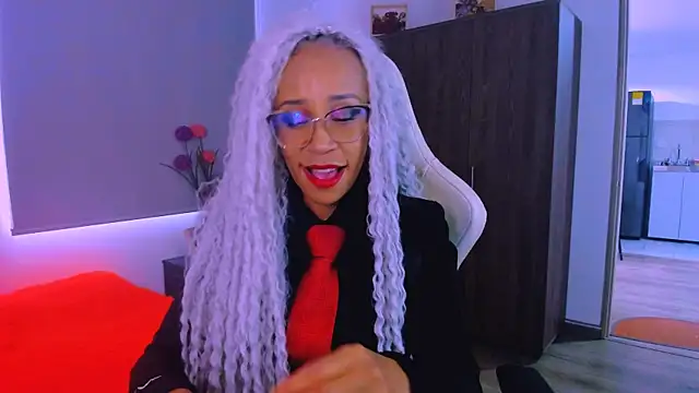 ScarlettMalbec online show from 17, 7, 2026