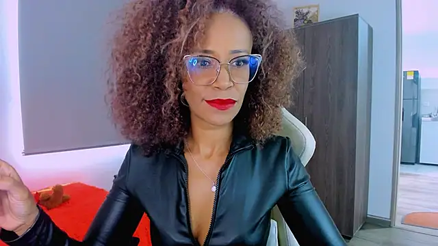 ScarlettMalbec online show from 13, 6, 2026