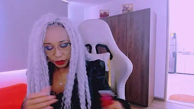 ScarlettMalbec online show from 10, 7, 2026
