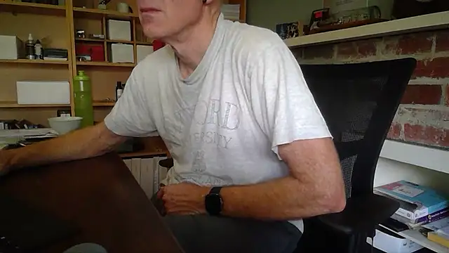 Snapshot of jiggy77777 chatting on 11, 3, 2025 jiggy77777 online show from 11, 3, 2025