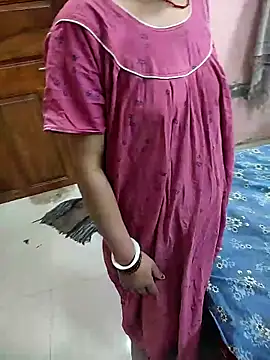 COUPLLE VILLAGE online show from 22, 3, 2026